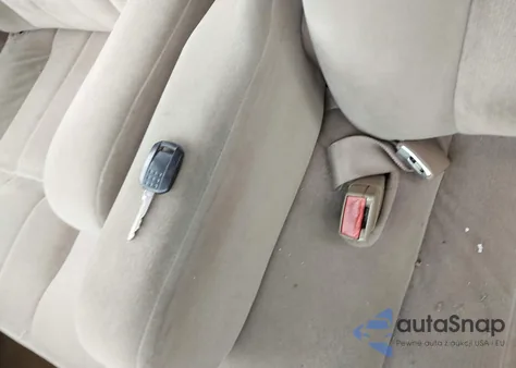 2004 Mercury Grand Marquis Gs from USA, damaged, VIN 2MEFM74W14X660611